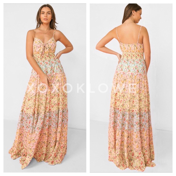 Flying Tomato Floral Print Spaghetti Strap Smocked Maxi - Picture 7 of 8